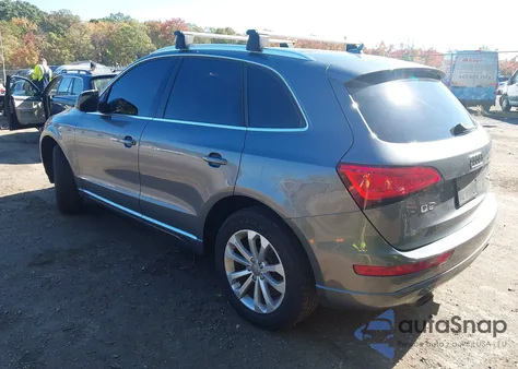 2014 Audi Q5 2.0T Premium z USA, uszkodzony, nr VIN WA1LFAFP9EA017378